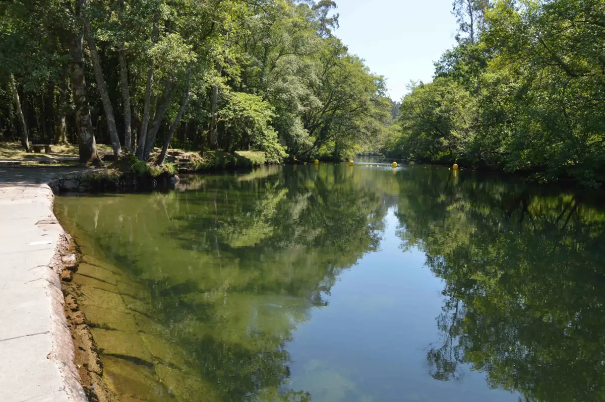 Plage fluviale de Ponte Caldelas
