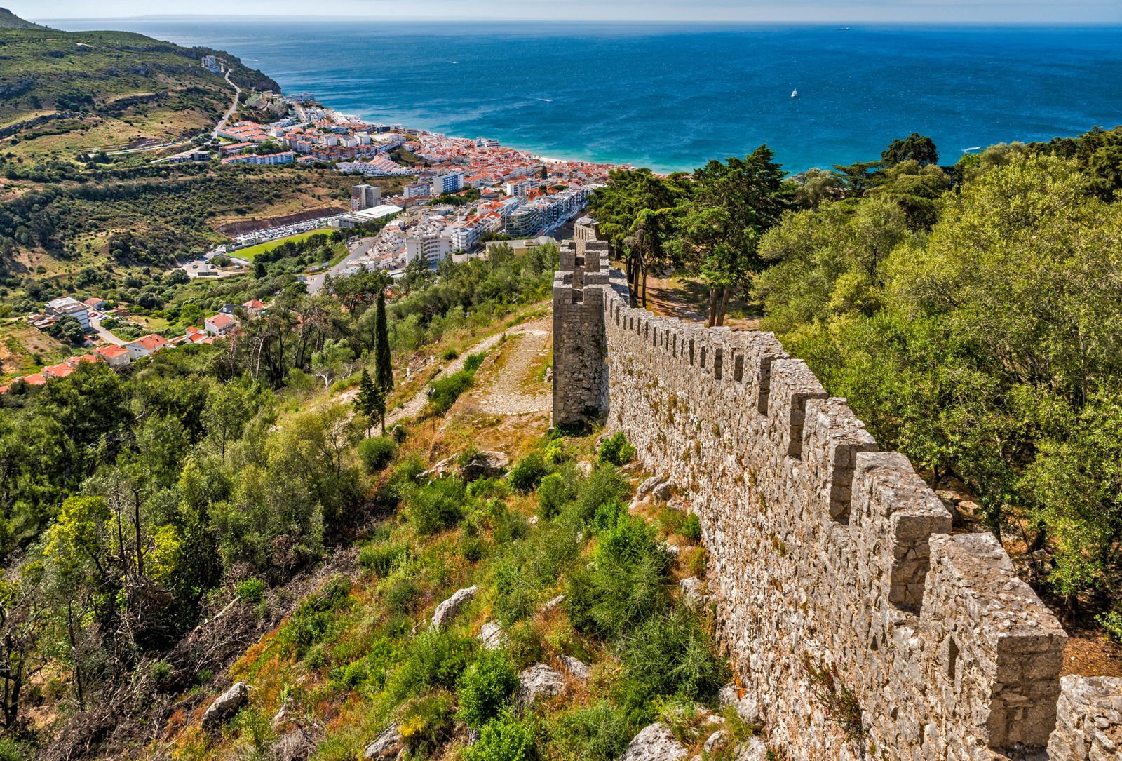 Sesimbra depuis les ruines du château